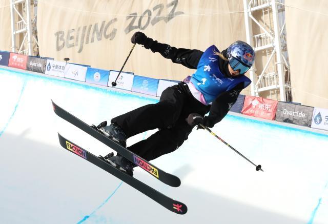 开云-场内依然第一场外商业女王 谷爱凌凭实力回击黑粉